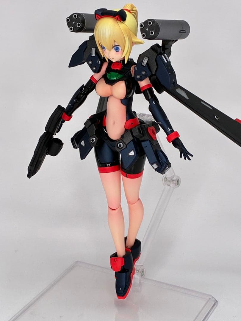 あばたーふみな　完成品　全塗装　リックディアス風　ガンプラ　ガンダム