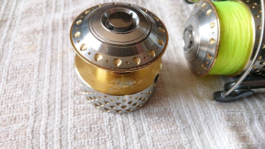 シマノ BB-X TECHNIUM テクニウム Mg 5000 換えスプール付