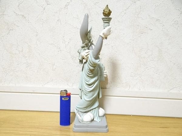 90年代 ビンテージ ワーナーブラザーズ バックスバニー 自由の女神 フィギュア