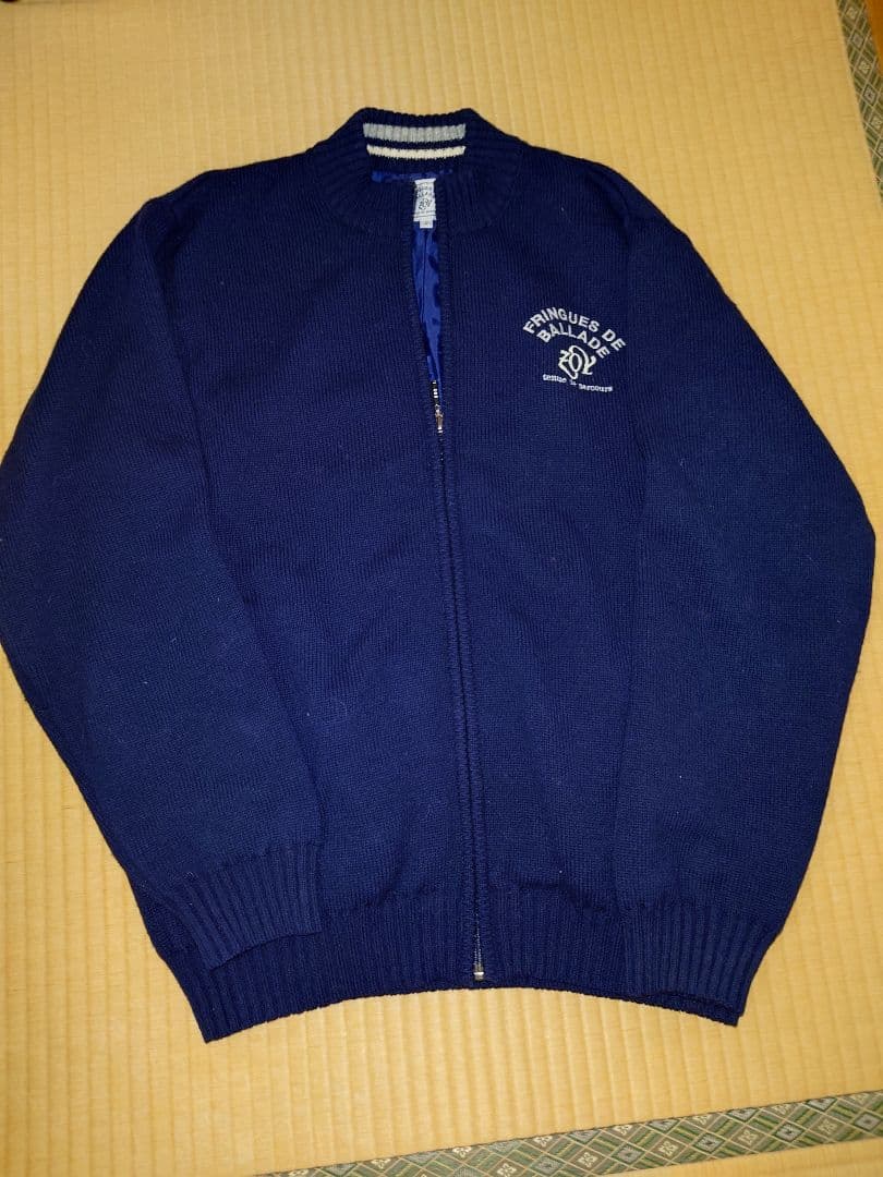 ZOY ネイビージップアップブルゾン サイズ2