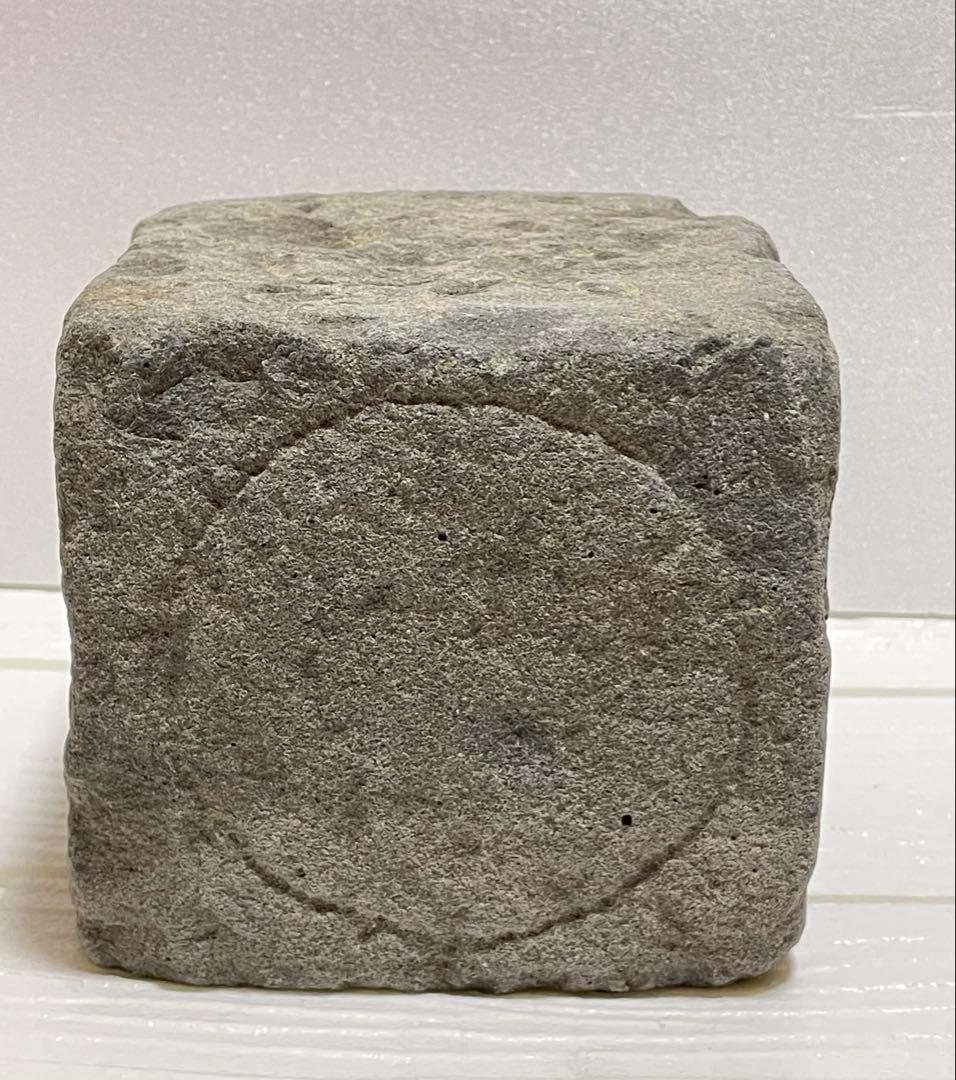 ◎宝篋印塔 塔身 月輪彫 種子摩耗 検:泥塔 五輪塔 仏教美術