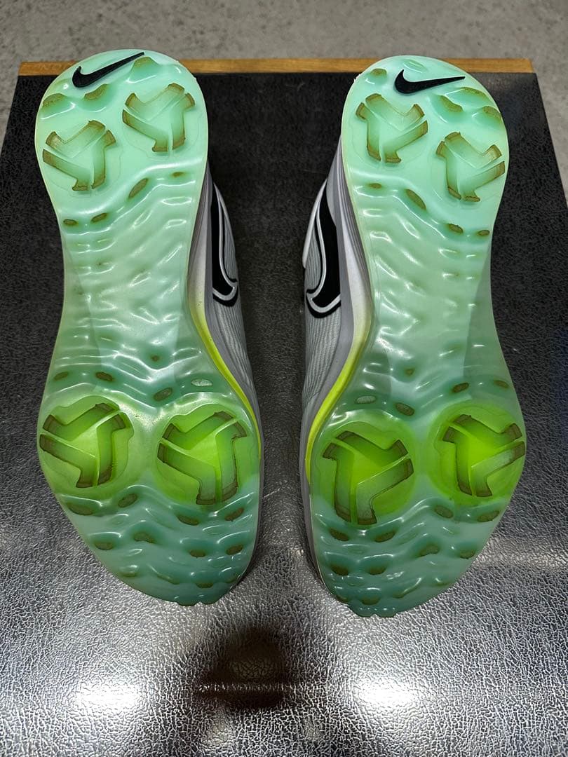 ナイキ　ゴルフシューズ