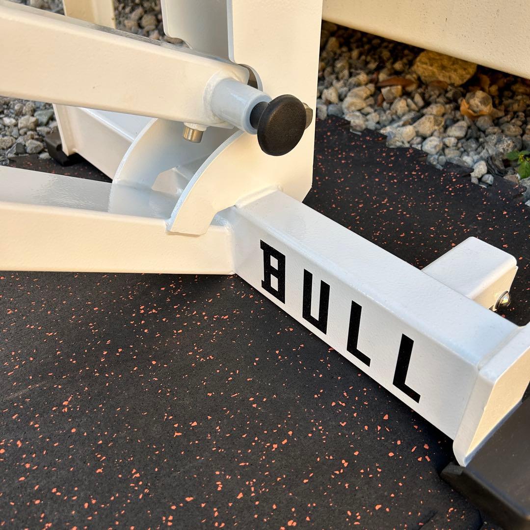 未使用 BULL アジャスタブルベンチ　MBC ONI ROGUE ELEIKO