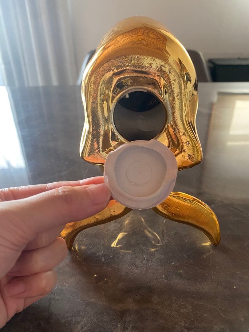 貯金箱　うさぎ　ゴールド