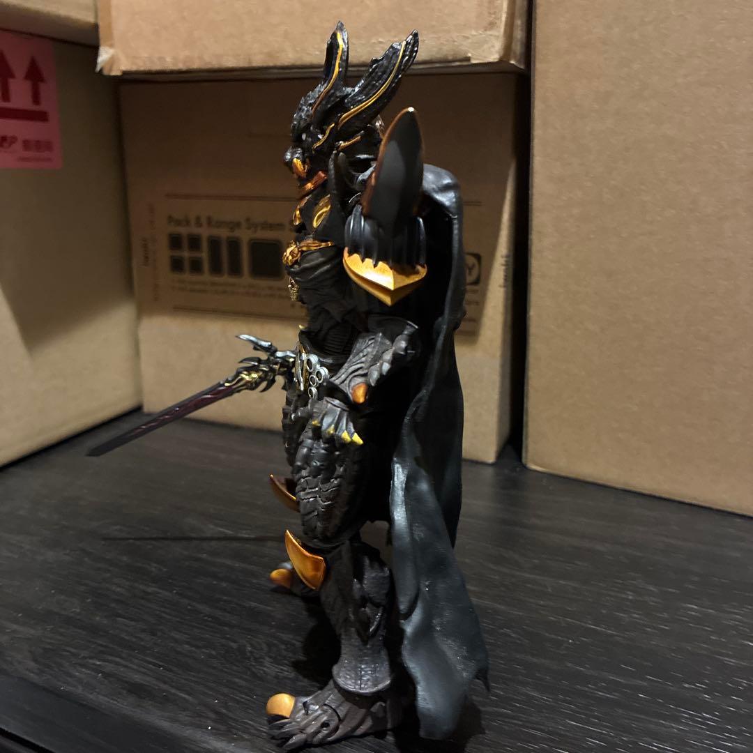 H*M様 牙狼　キバ　真骨彫