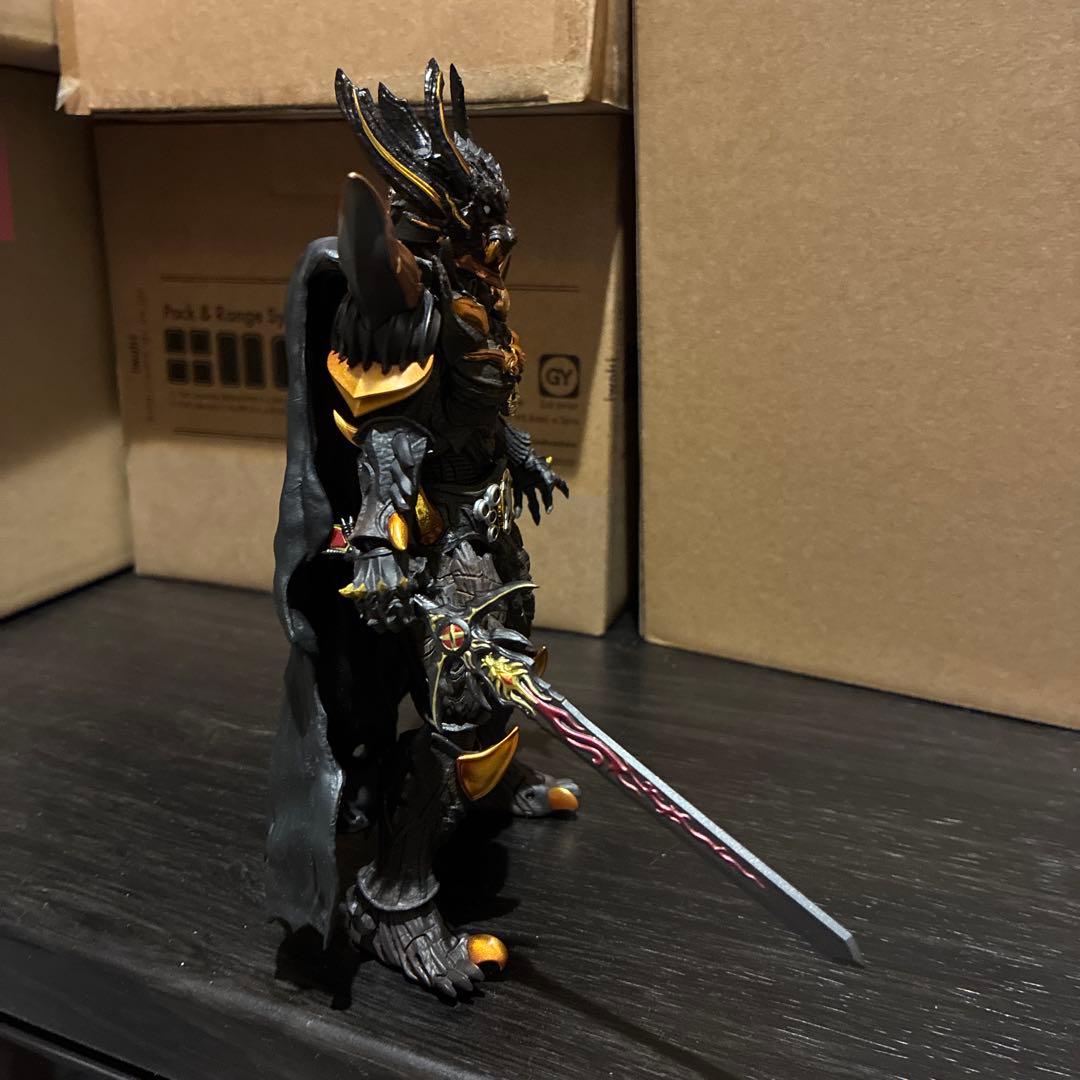 H*M様 牙狼　キバ　真骨彫