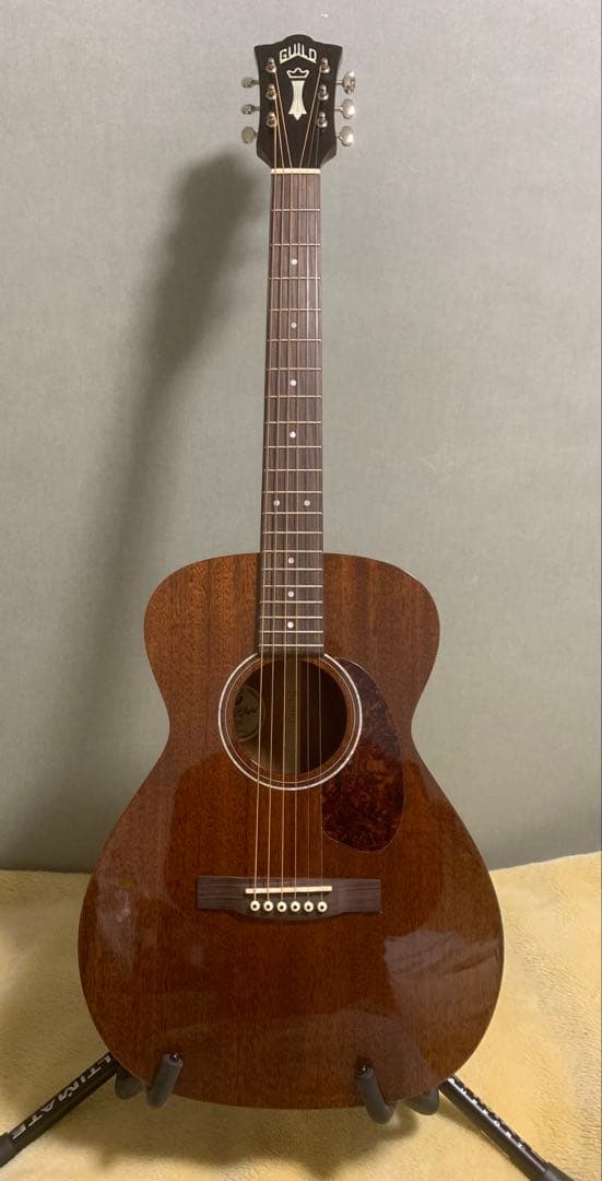 GUILD M-120 オール単板・マホガニー アコギ 底面にクリア浮きあり
