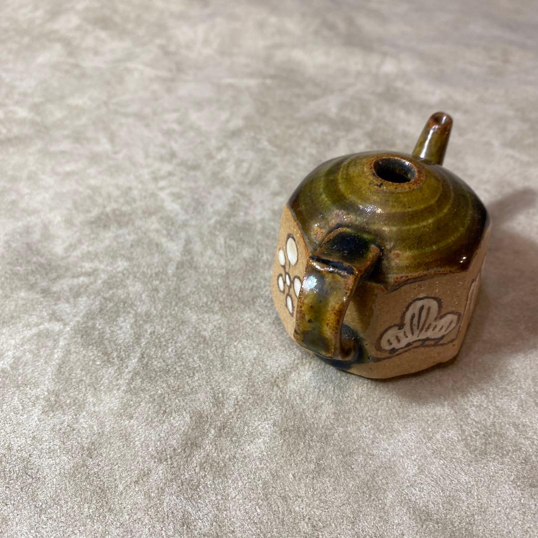 織部書道水差し、水滴