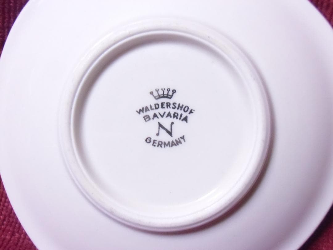 ＢＷドイツ軍/連邦軍＊降下猟兵＊カフスボタン＋リング＋記念皿＋５バッジ（実物）