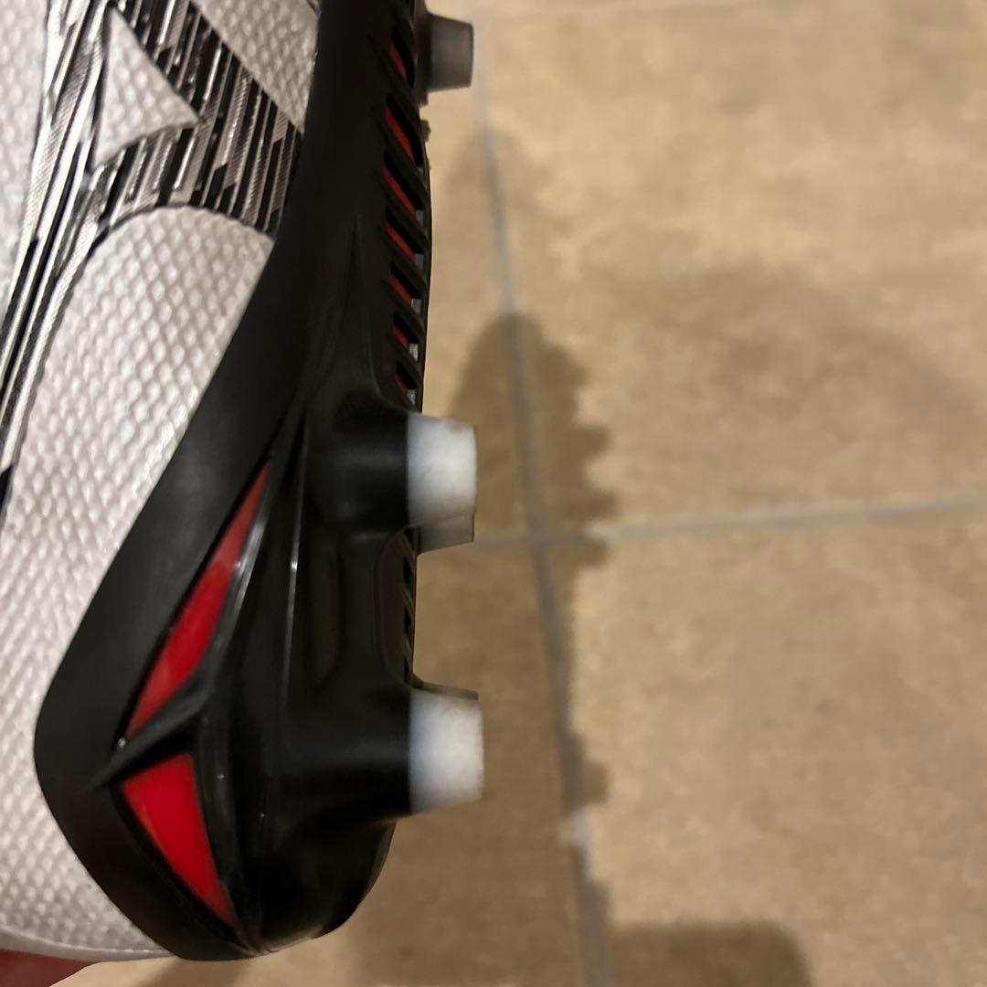 ミズノ　モレリアネオ4β 24.5cm