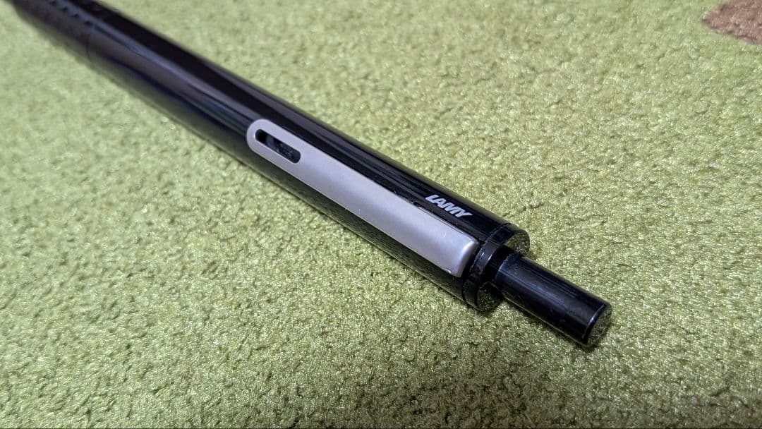 LAMY swift 樹脂モデル　廃番 ボールペン　ブラック