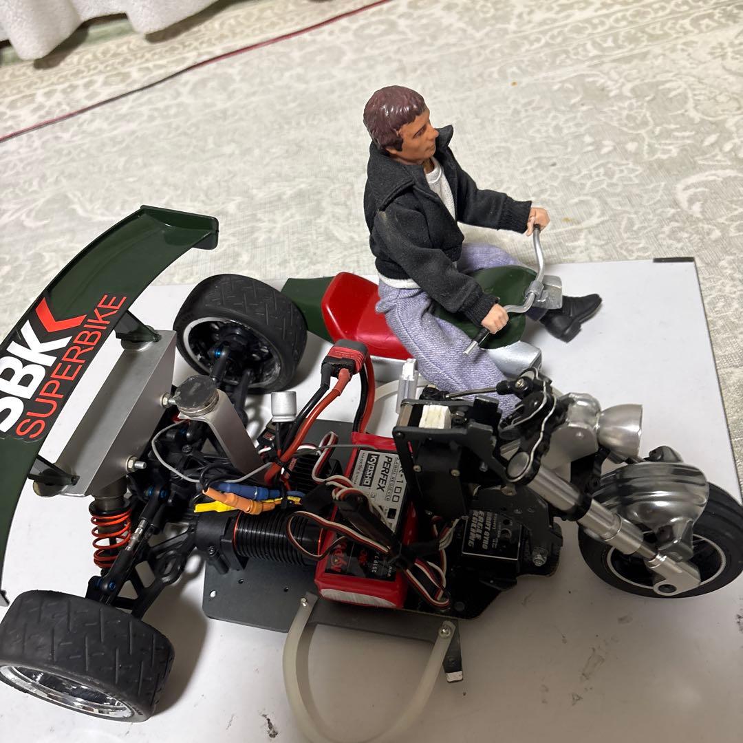 電動ラジコンバイク　３輪トライク　ラジコンライダー人形セットメカ付きセット