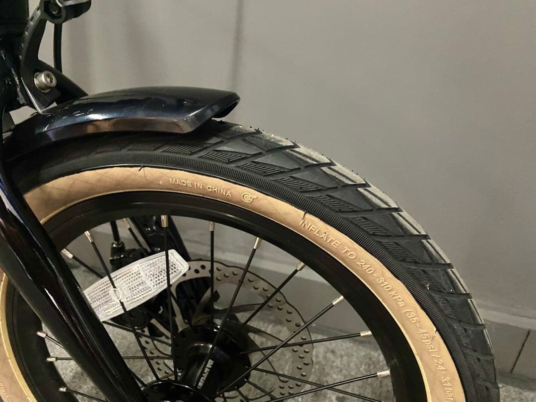 16インチ 軽量アルミPANTHER 三折りたたみ自転車 シングルスピード