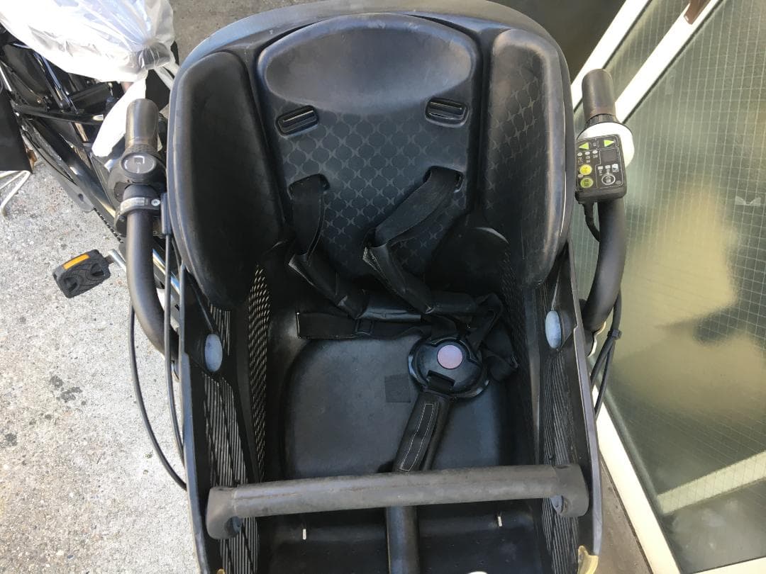 地域限定送料無料　アンジェリーノプティット　12,8AH　黒　神戸市　電動自転車