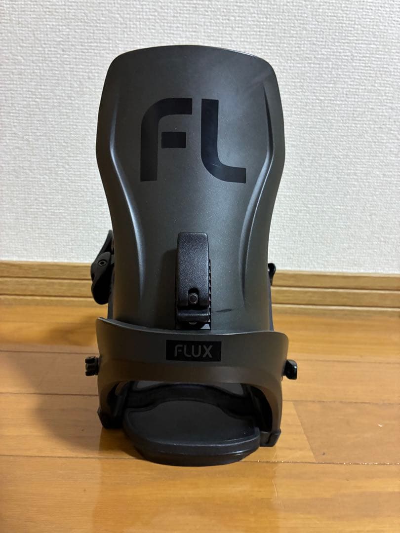 FLUX CV-LTD 23-24モデル