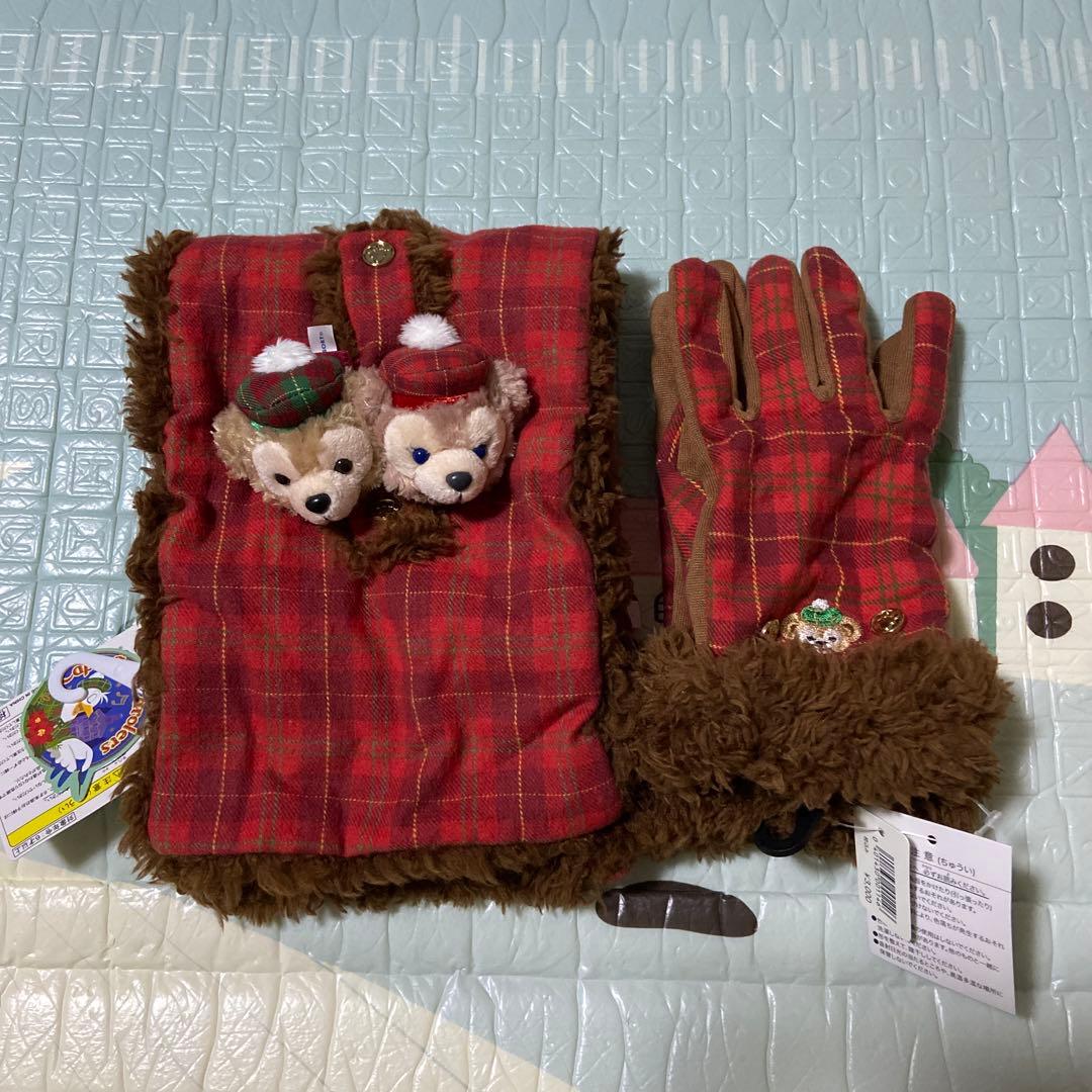 新品未使用/ダッフィー Cape Cod マフラーと手袋