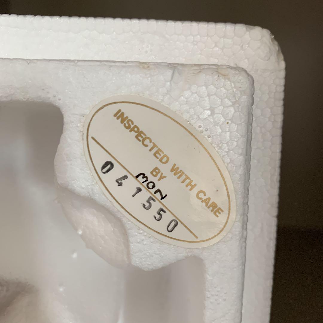 WDCC バンビ　Bambi Purty Flower