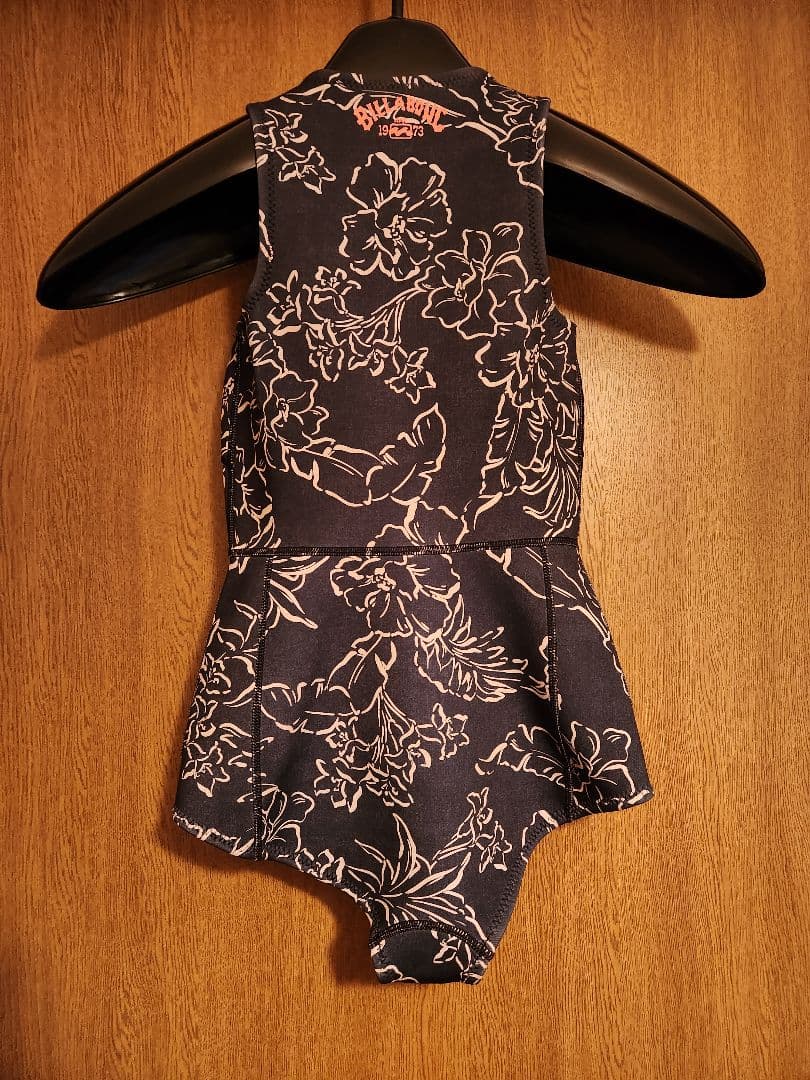 レア品！BILLABONG スプリングスーツ ウエットスーツ　新品未使用