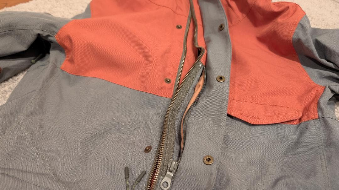 【美品・5回未満】Burton バートン スノボウェア ジャケット レディースS