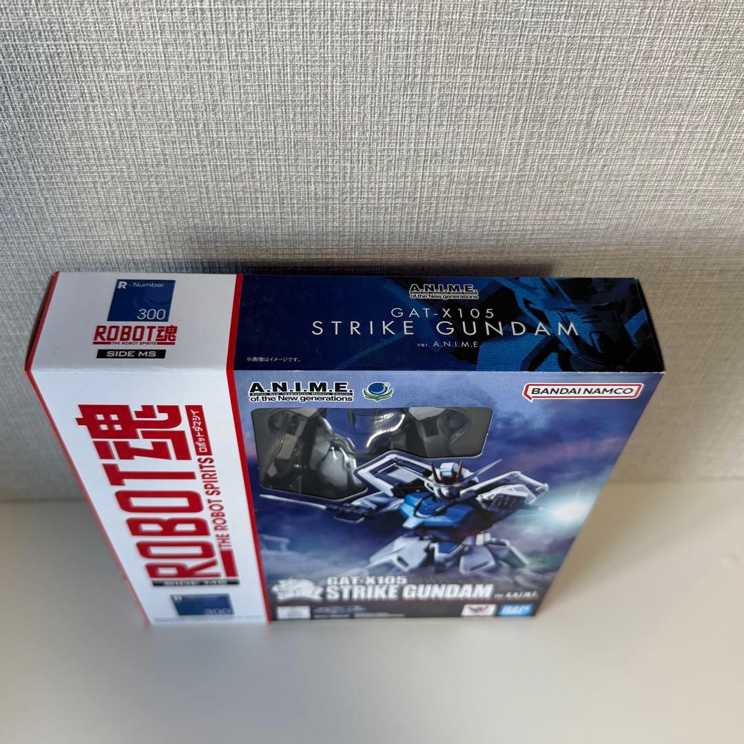 【新品】BANDAI ROBOT魂 GAT-X105 STRIKE GUNDAM