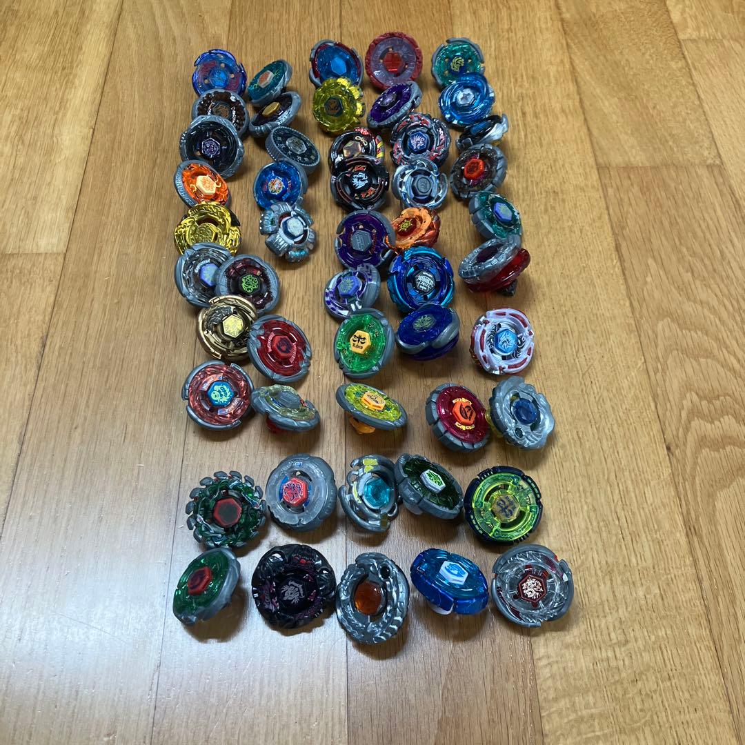 ベイブレード　50個まとめうり