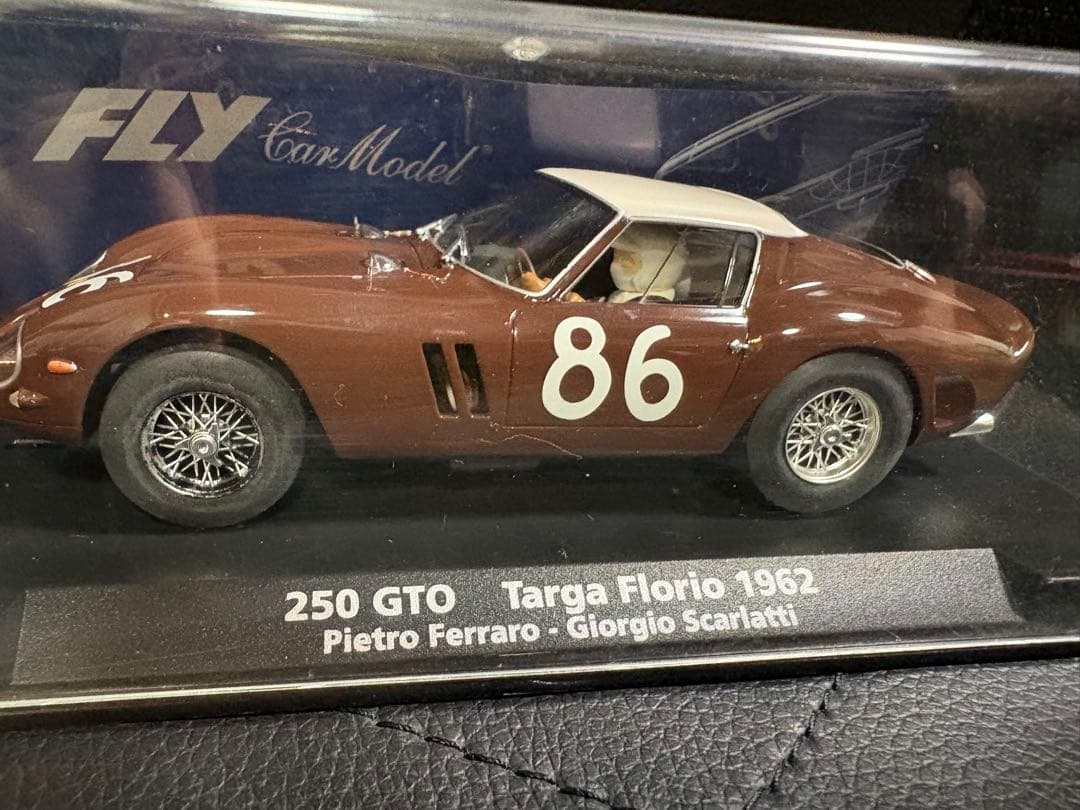 スロットカー FLY Ferrari250GTO 1/31 新品未使用！