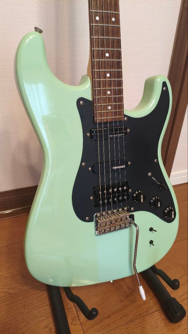 初期型18Vフルモードサスティナー搭載　ラージヘッド　ストラト　Custom