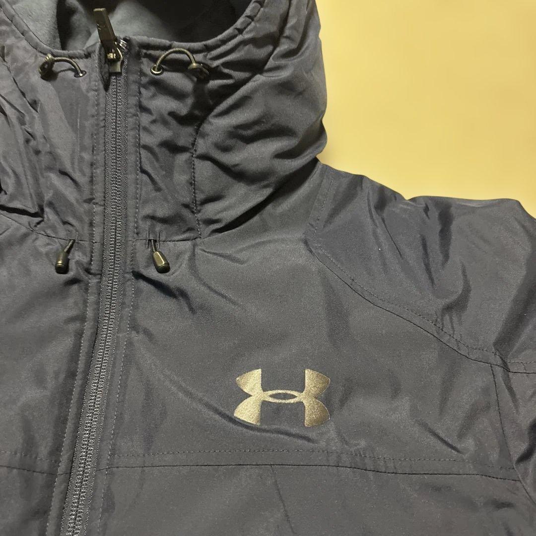 即購入❌　アンダーアーマー　ベンチコート　紺メンズM