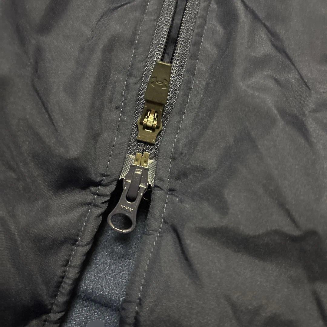 即購入❌　アンダーアーマー　ベンチコート　紺メンズM