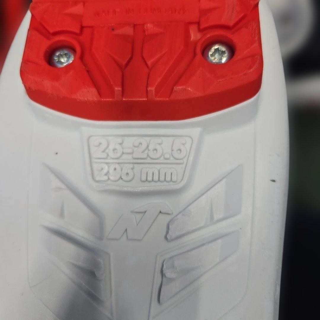 Nordica 女性用スキー ブーツ 黒/赤/白