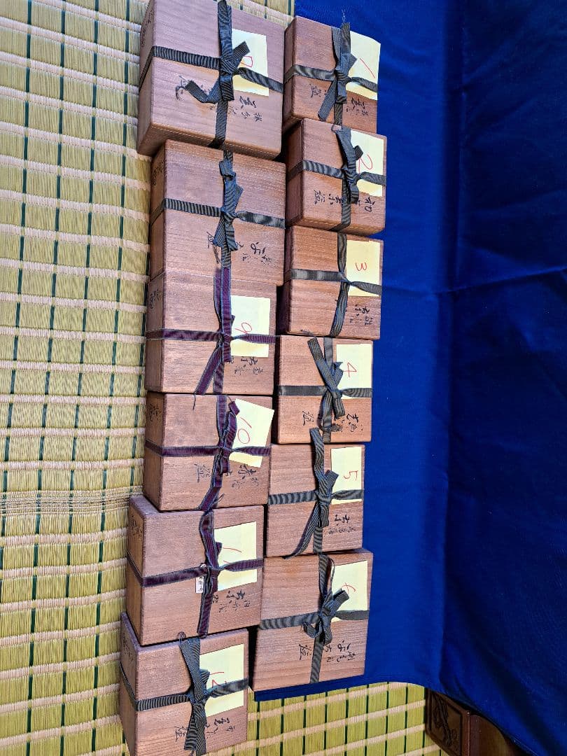 九代大樋長左衛門　12ヶ月茶碗　12客まとめて