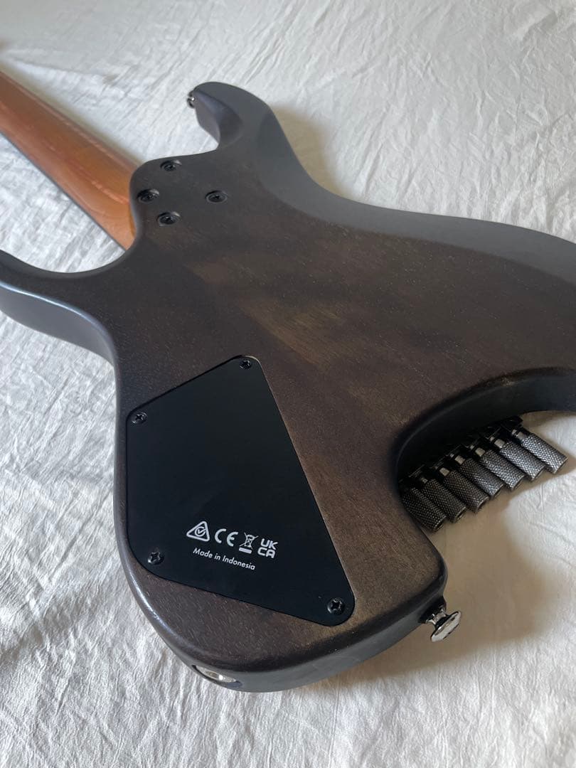 Ibanez QX527PE 7弦ヘッドレス 限定デザイン超美品 激軽2.2kg