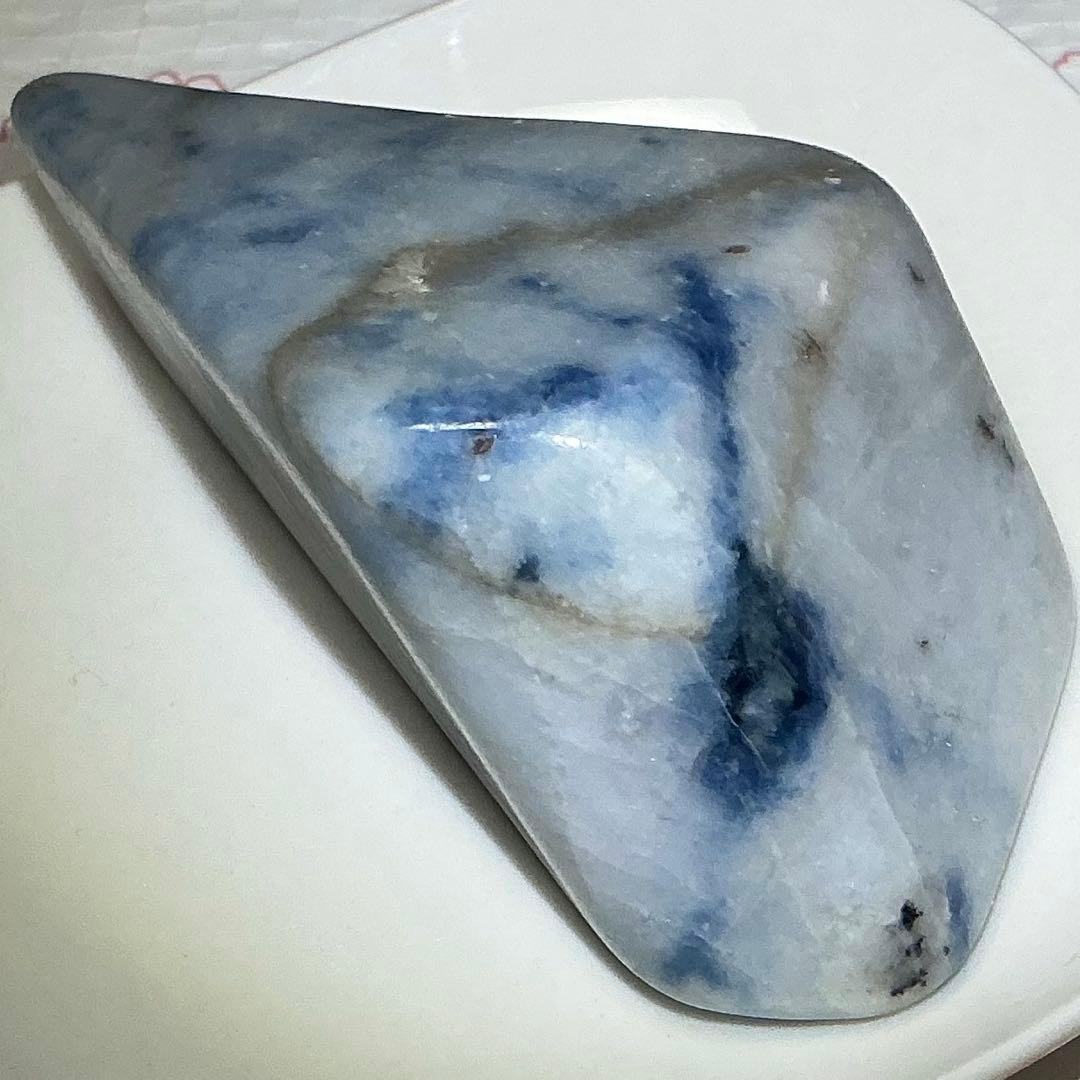 コン沢翡翠　原石　148.5g（139）