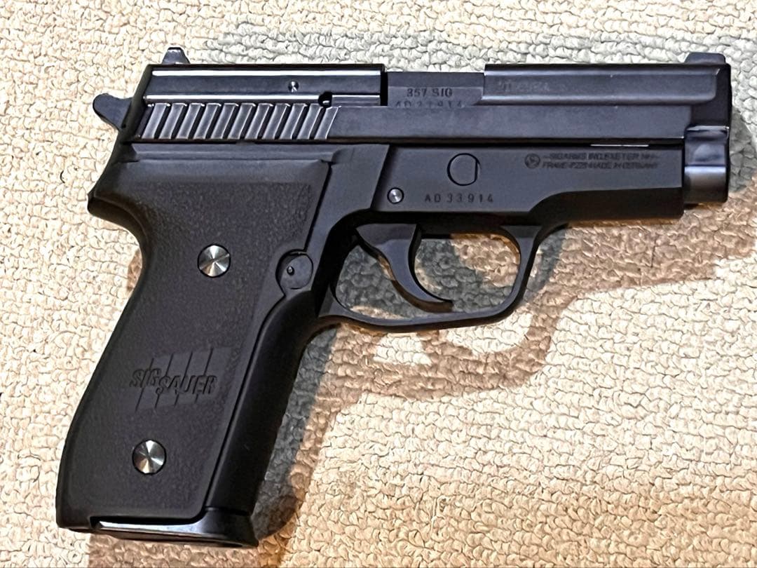 タナカ SIG P229 evo2モデルガン
