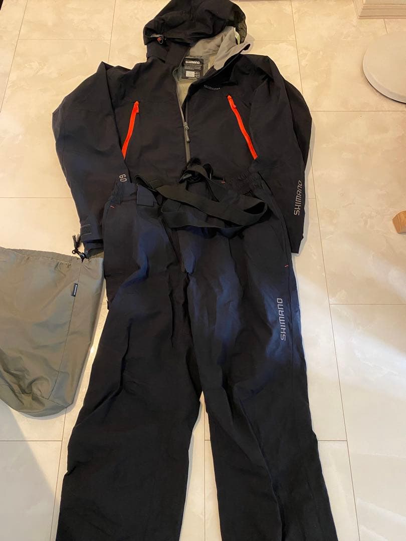 シマノゴアテックスXLレインウェア上下セット⭐︎