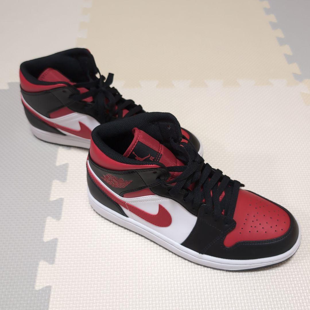 (新品・未使用)NIKE エアジョーダン 1MID Air Jordan 1
