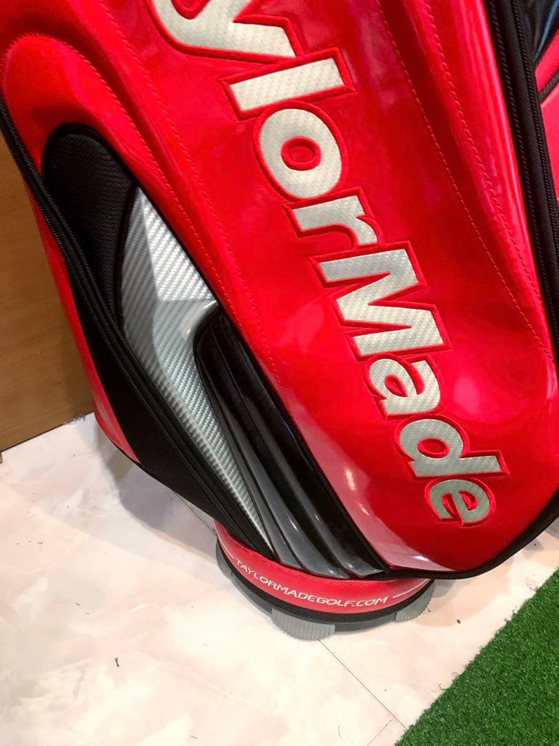 ほぼ未使用　テーラーメイド キャディバッグ　TP スタッフ　ツアープリファード