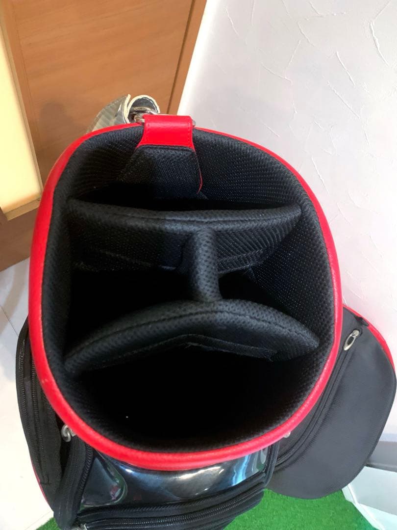 ほぼ未使用　テーラーメイド キャディバッグ　TP スタッフ　ツアープリファード