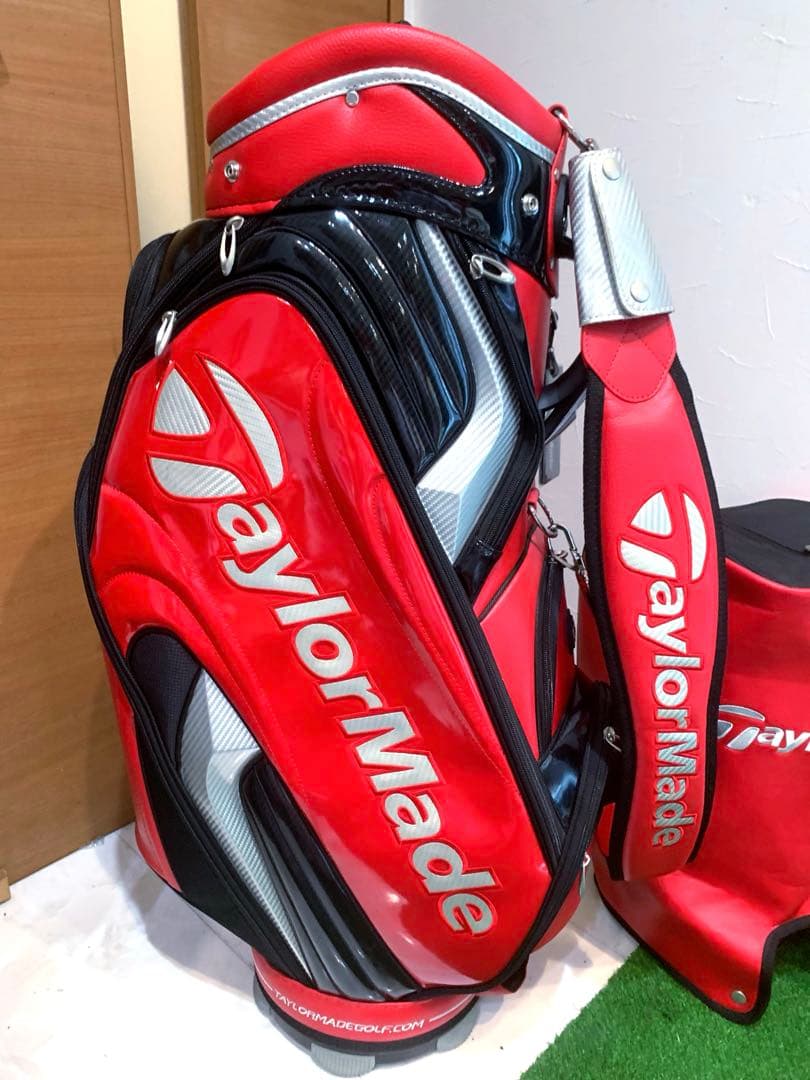 ほぼ未使用　テーラーメイド キャディバッグ　TP スタッフ　ツアープリファード