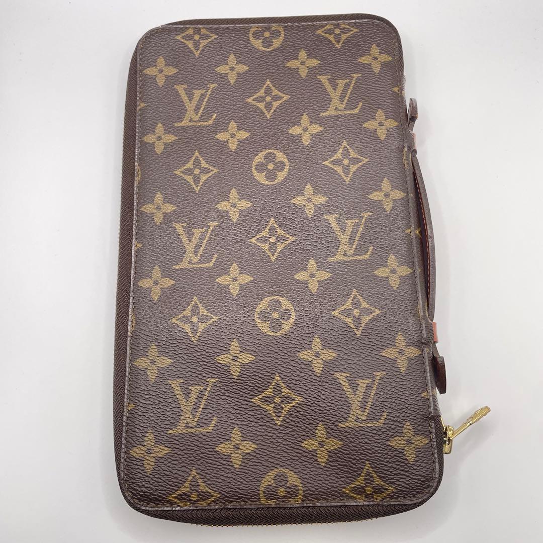 ルイヴィトン ポッシュ エスカパド モノグラム トラベルケース 長財布 ブラウン