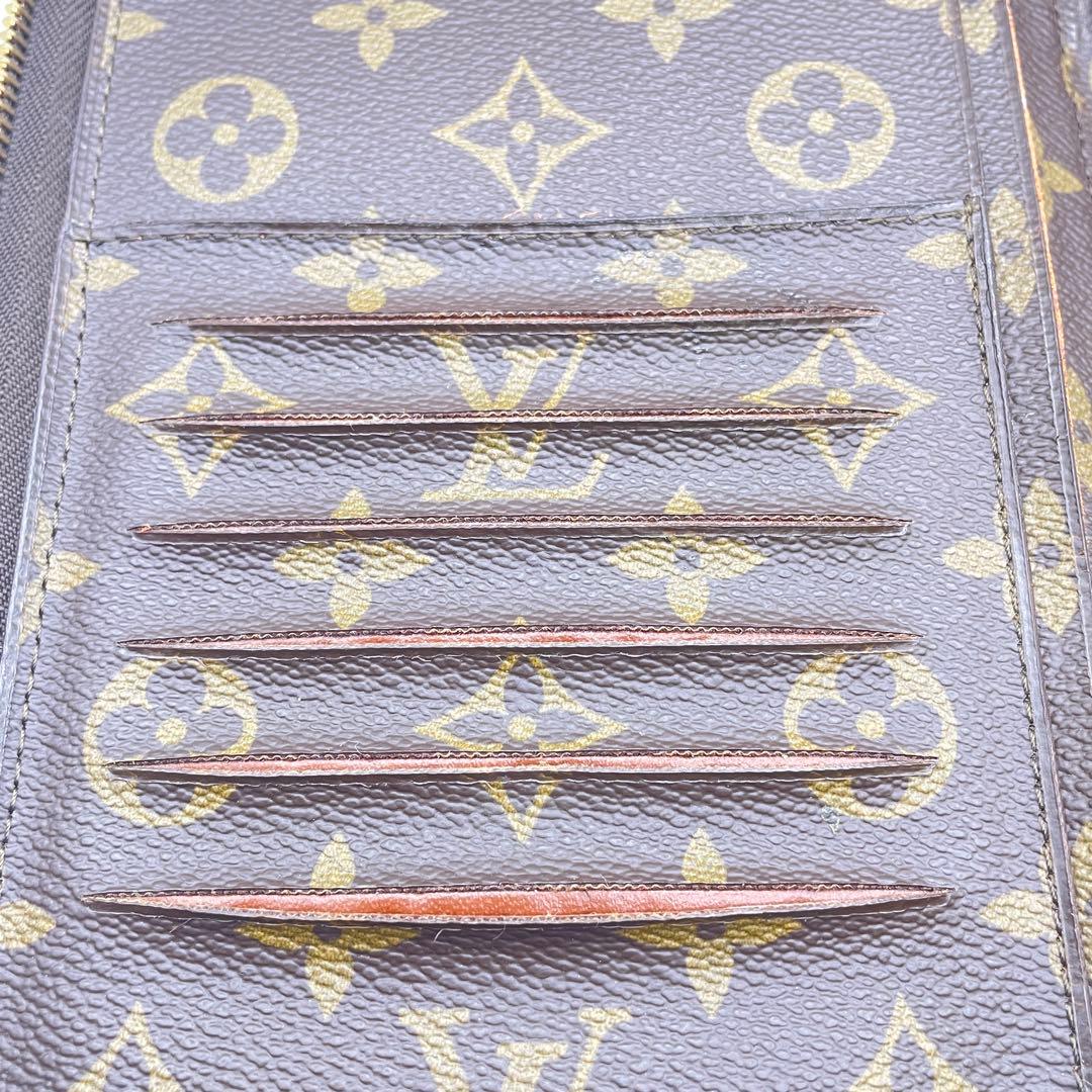 ルイヴィトン ポッシュ エスカパド モノグラム トラベルケース 長財布 ブラウン