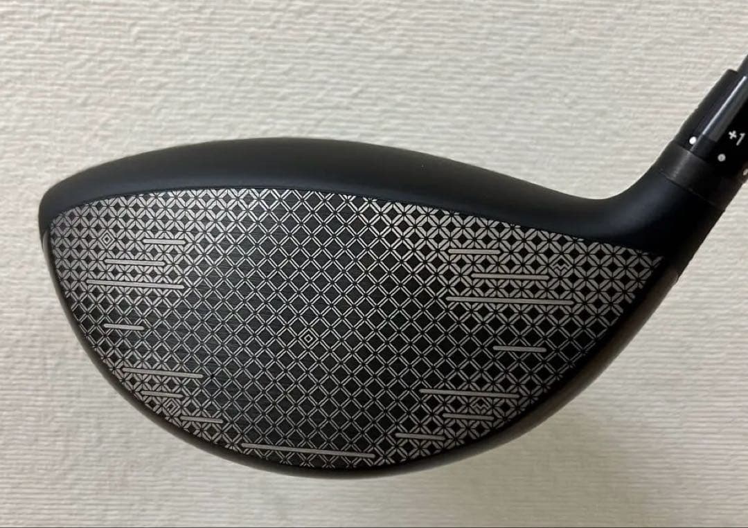 ONOFF 26KUROドライバー10.5度 シナリ50