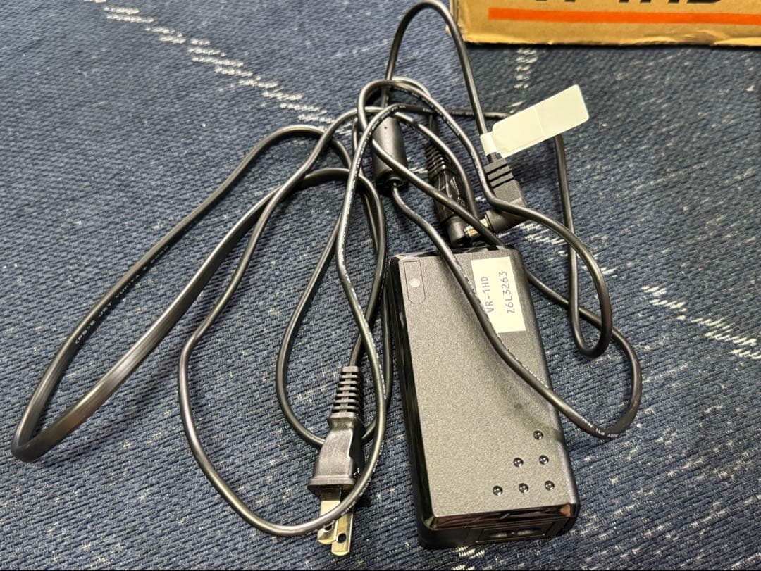 Roland VR-1HD 配信セット（マイク・カメラ付き）期間値下げ中