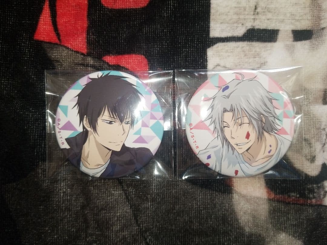 家庭教師ヒットマンREBORN 缶バッジ ペンキ 雲雀恭弥 獄寺隼人