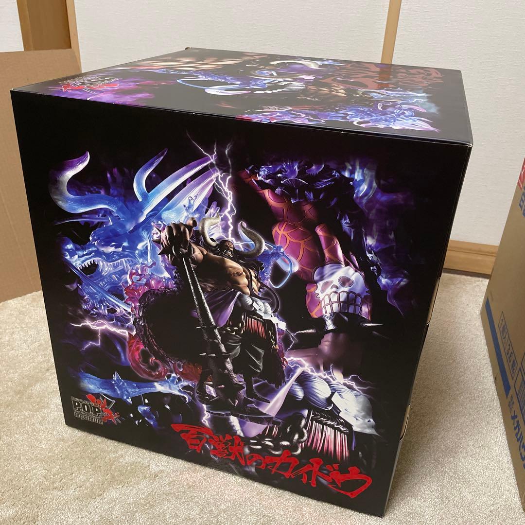 しゅう　　ワンピース　カイドウ　フィギュア　外装の箱あり