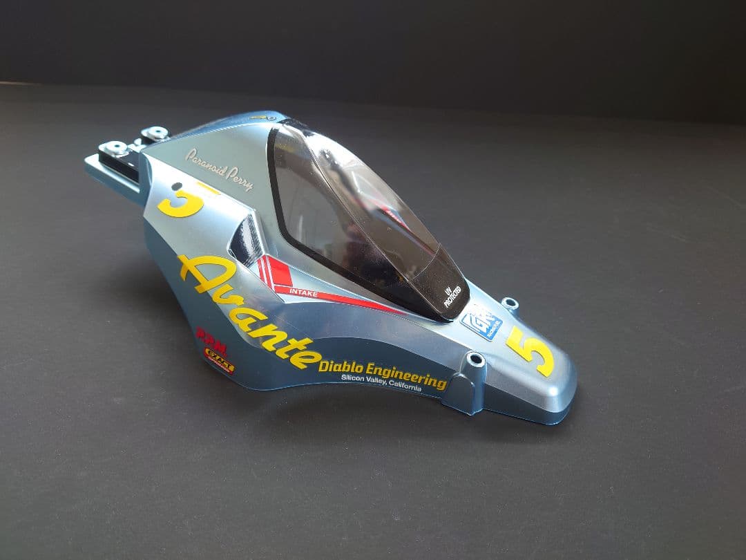 タミヤ　コミカルアバンテ　タミヤ純正品　塗装済ボディ　【新品・送料無料】