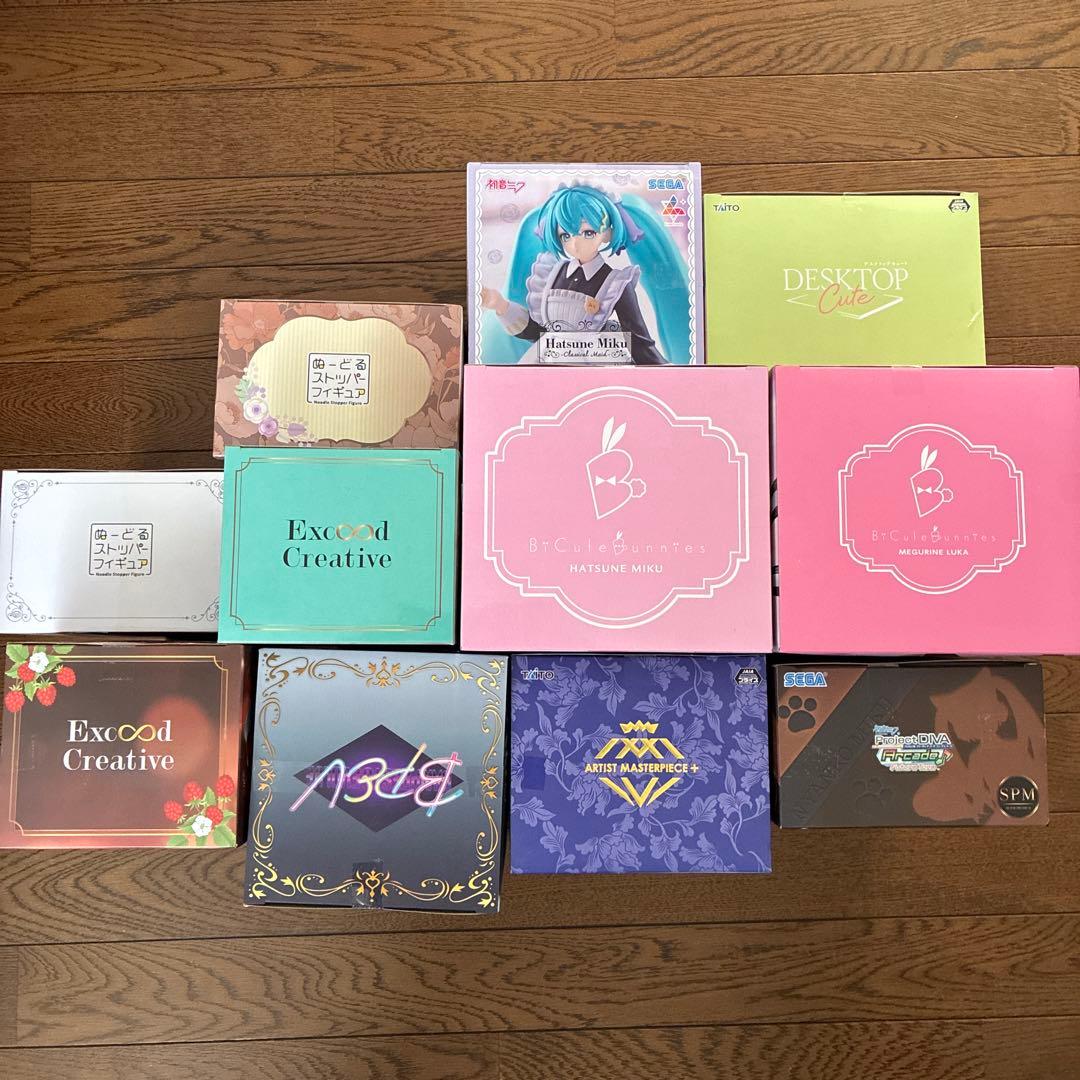 初音ミク 巡音ルカ　フィギュア まとめ　新品　 未開封　美少女