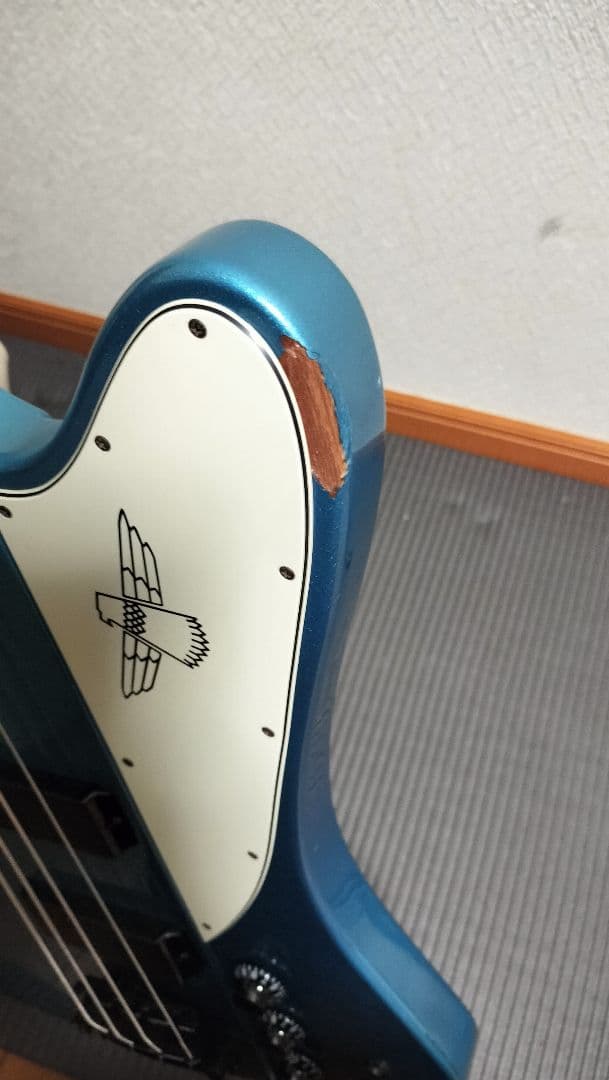 Epiphone Thunderbird 青