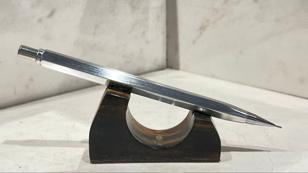 くさいろ　P205 アルミ　六角軸