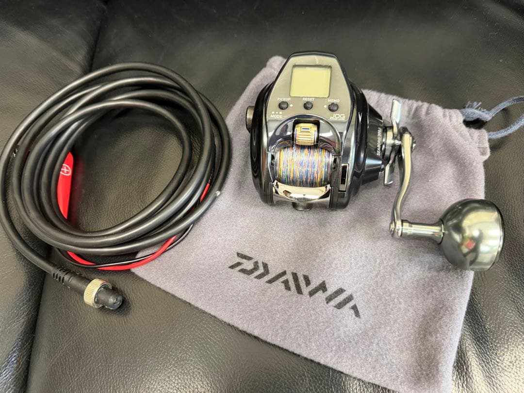 美品⭐︎DAIWA SEABORG 300J 電動リール